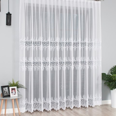 Firanka biała z aplikacją na markizecie 122391/433/001/250000/1