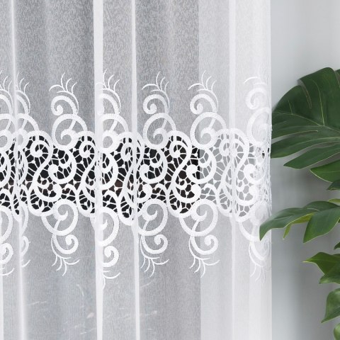 Firanka biała z aplikacją na markizecie 122391/433/001/250000/1