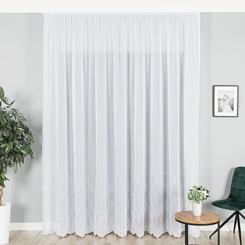 Firanka haftowana ze wzorem na samym dole, wysokość 280cm, kolor 020 biały z szarym 034398/955/020/280000/1