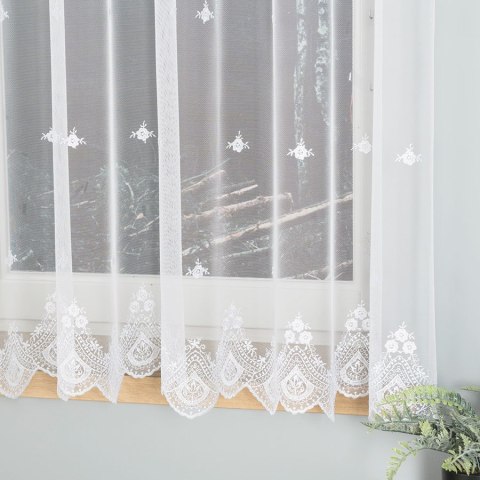 Firanka haftowana z wzorem po całości, wysokość 160cm, kolor 001 biały 024489/020/001/000160/1