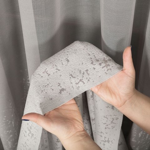 Firanka żakardowa ze wzorem po całości, wysokość 250cm, kolor 023 szary 057639/000/023/000250/1