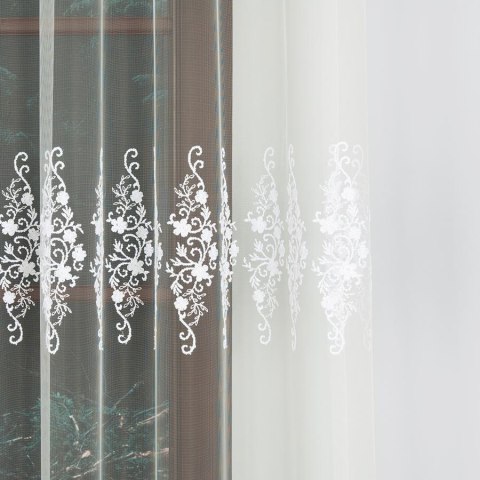Firanka haftowana ze wzorem pasowym, wysokość 250cm, kolor 012 kremowy 121377/BIS/012/000250/1
