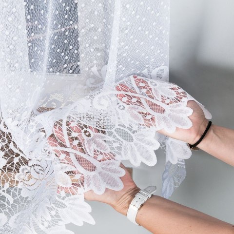 DEMETRIA Zazdrostka żakardowa odpasowana, szerokość 250 x wysokość 80cm, kolor 001 biały 017480/FOL/001/000081/1