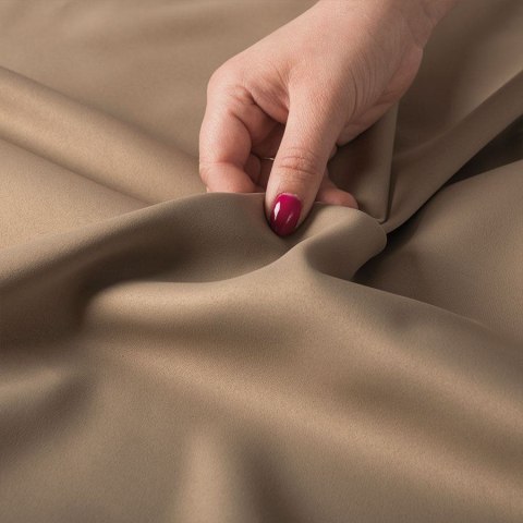 GRETA Tkanina dekoracyjna typu blackout, wysokość 320cm, kolor 007 jasny brązowy 004204/TDP/007/000320/1