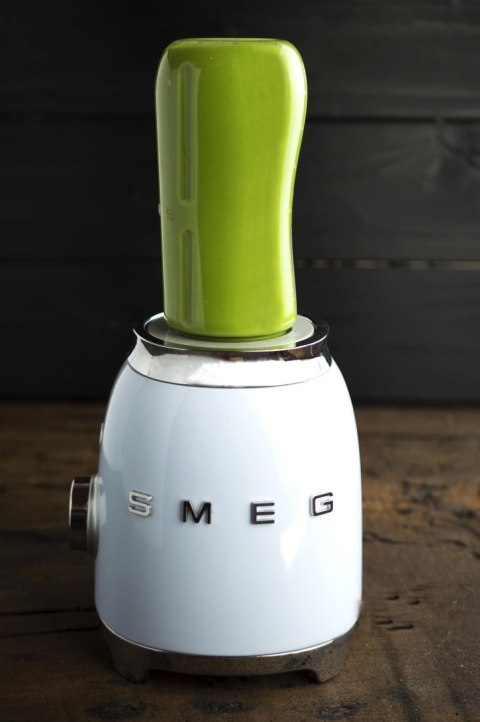 Shaker do blenderów - Bottle to go SMEG BGF01