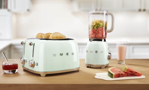 Blender pastelowa zieleń 800w Smeg BLF01PGEU