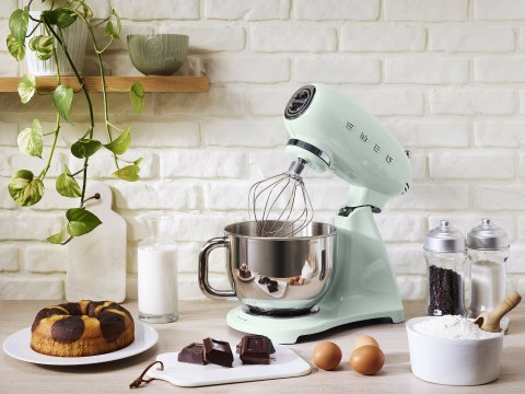 Robot planetarny pastelowa zieleń 800w Smeg SMF03PGEU