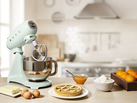 Robot planetarny pastelowa zieleń 800w Smeg SMF03PGEU