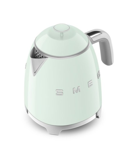 elektryczny czajnik smeg pistacjowy od boku