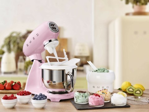 Robot planetarny Pastelowy róż 800w Smeg SMF03PKEU