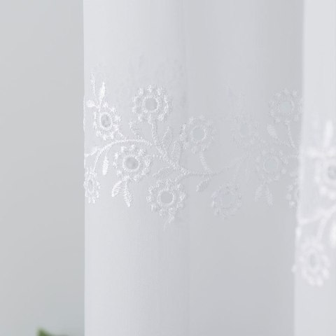 Firanka haftowana na metry 112746 wysokość 160 cm kolor biały