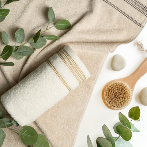 RĘCZNIK AMANDA (08) 50X90 CM CZARNY