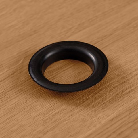 Przelotka metalowa, niski kołnierz SN, śr wew 40mm zewn. 62mm, kolor czarny utleniony 011 PRZELO/MET/011/040009/1