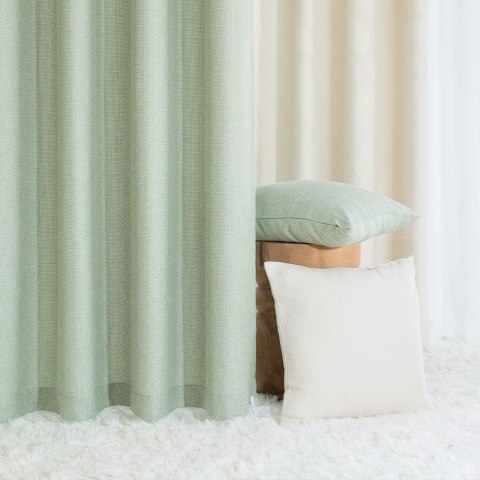 MOLLY Zasłona gotowa na przelotkach, szerokość 140cm x wysokość 250cm, kolor 804 kremowy 651350/ZGP/804/140250/1