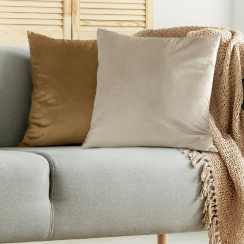 POSZEWKA GAJA 1 45 X 45 CM SREBRNY