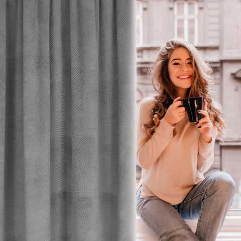 ZASŁONA GOTOWA ELIZA NA TAŚMIE 140 X 300 CM SZARY