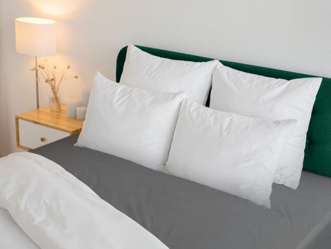 PRZEŚCIERADŁO Z GUMKĄ BASIC 180 X 200 X 30 CM STALOWY