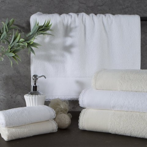 RĘCZNIK EMI (02) 70 X 140 CM KREMOWY