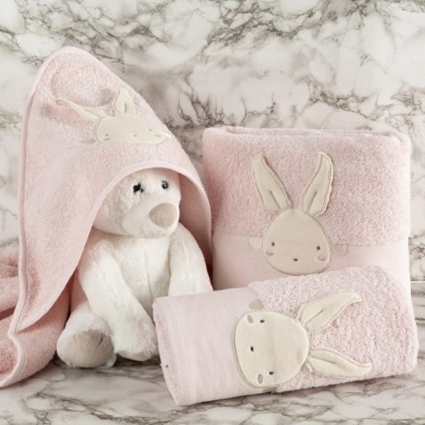 Ręcznik BABY 57 z motywem króliczka kolor różowy