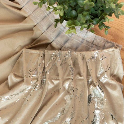 MARMA Zasłona gotowa na taśmie, szerokość 140cm x wysokość 250cm, kolor 001 ciemny beżowy ze srebrnym nadrukiem na VELVI TD0037/