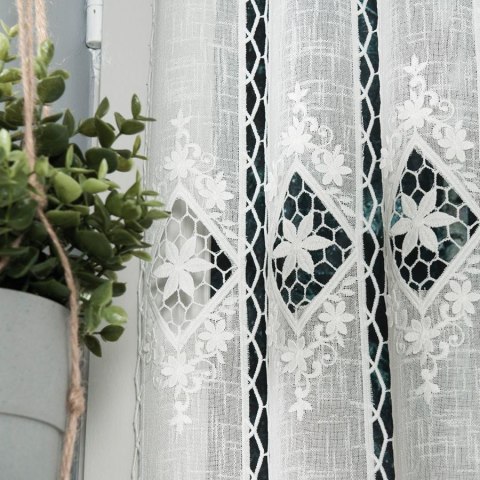 Zazdrostka z aplikacją, wysokość 75cm, kolor 012 kremowy 015590/000/012/000075/1