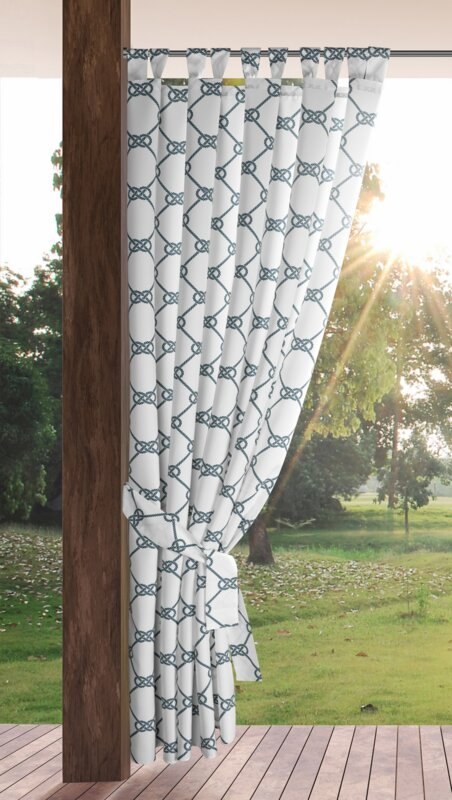 ZASŁONA GOTOWA GARDEN 16 NA SZELKACH 155 X 240 CM BIAŁY