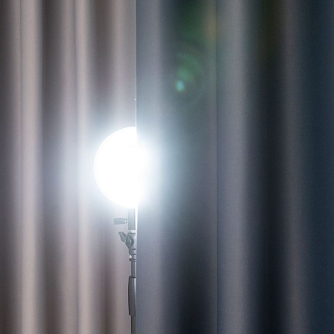 Zasłona gotowa typu blackout na przelotkach, szerokość 140cm x wysokość 250cm, kolor 205 ciemny szary TD0015/ZGP/205/140250/1