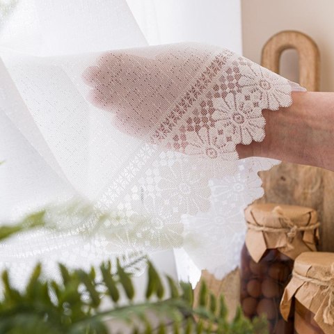 Zazdrostka żakardowa ze wzorem na samym dole, wysokość 50cm, kolor 001 biały 361930/000/001/000050/1