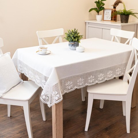 RACHELA Obrus z ażurem, szerokość 130cm x wysokość 180cm, kolor 001 biały 912432/KSP/001/130180/1