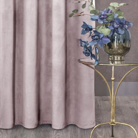 ZASŁONA GOTOWA D91 ROSA NA TAŚMIE 140 X 270 CM PUDROWY RÓŻ