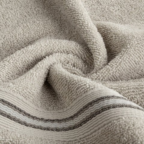 RĘCZNIK TRIS (03) 50 X 90 CM BEŻOWY