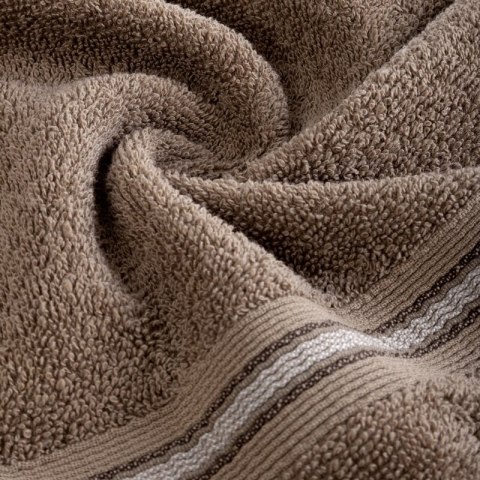 RĘCZNIK TRIS (04) 70 X 140 CM CIEMNOBEŻOWY