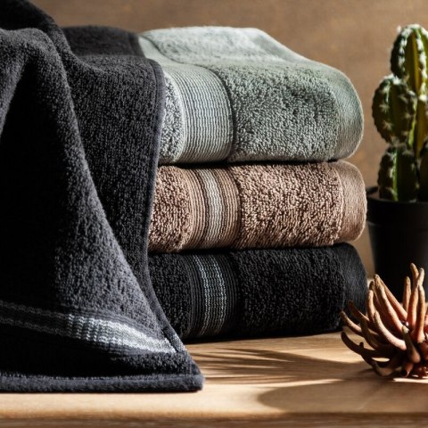 RĘCZNIK TRIS (09) 50 X 90 CM CZARNY