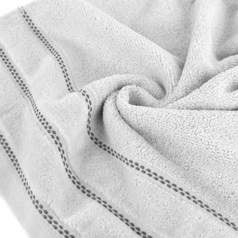 SI/R/DONA/04/SRE 30X50 (X6) 500