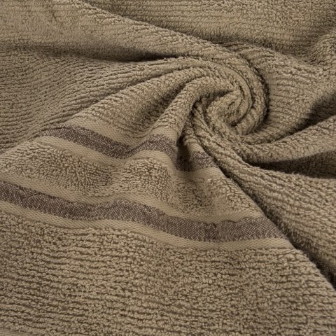 RĘCZNIK DINA (06) 70 X 140 CM CIEMNOBEŻOWY