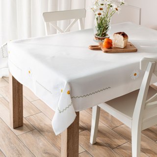 SUMMER Obrus z haftem, szerokość 140cm x wysokość 180cm, kolor 001 biały 192037/KSP/L01/140180/1