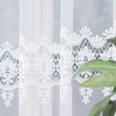 DARIA Firanka żakardowa odpasowana, szerokość 300 x wysokość 120cm, kolor 001 biały 018982/FOL/001/000121/1