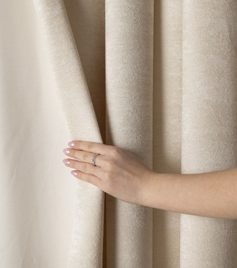 SOFT Tkanina dekoracyjna, wysokość 285cm, kolor 001 kremowy TD0035/TDP/001/000285/1