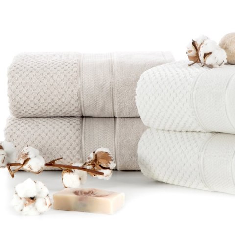 RĘCZNIK JESSI (09) 50 X 90 CM AMARANTOWY