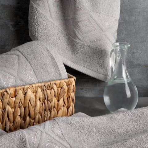 RĘCZNIK AZARI (06) 70 X 140 CM CZARNY