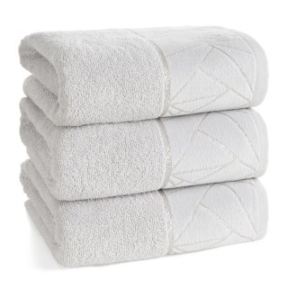 RĘCZNIK CLEO (02) 50 X 90 CM SREBRNY