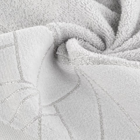 RĘCZNIK CLEO (02) 50 X 90 CM SREBRNY