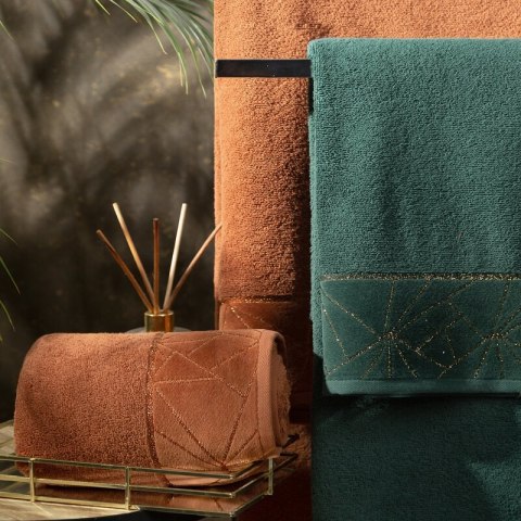 RĘCZNIK CLEO (02) 50 X 90 CM SREBRNY