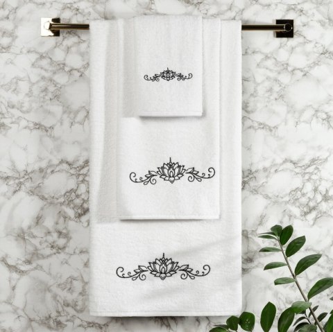 KOMPLET RĘCZNIKÓW 3 30X50 CM, 50X90 CM, 70X140 CM BIAŁY