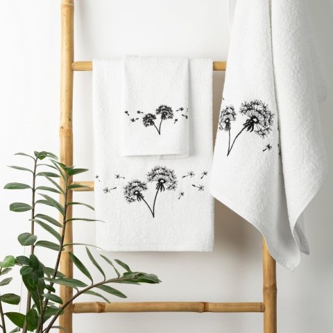 KOMPLET RĘCZNIKÓW 3 56 X 36 X 7 CM BIAŁY