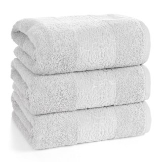 RĘCZNIK IRIS (02) 50 X 90 CM SREBRNY