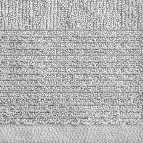 RĘCZNIK LARI (10) 50 X 90 CM JASNOSREBRNY