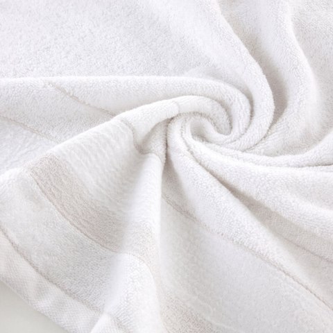 KOMPLET RĘCZNIKÓW APRIL 46 X 36 X 7 CM BIAŁY