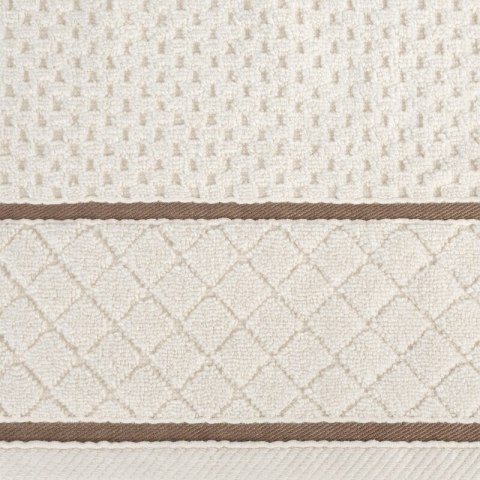 RĘCZNIK FAVORI (01) 70 X 140 CM KREMOWY