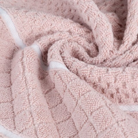 RĘCZNIK FAVORI (05) 30 X 50 CM PUDROWY